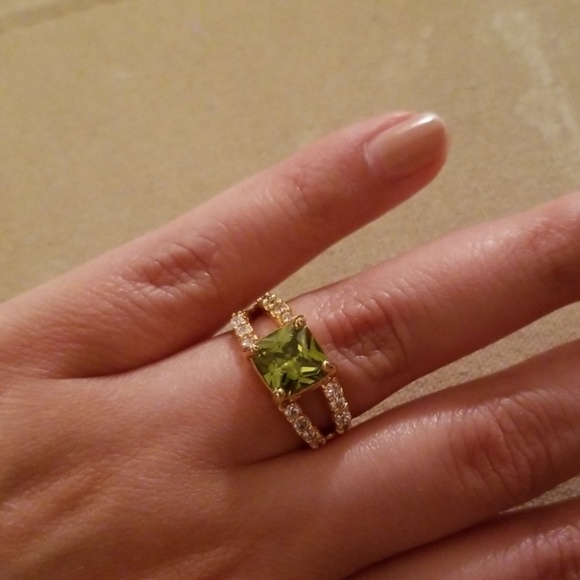 Belle Vie Green Tanzanite 14K Gold Filled Ring 8 - Picture 1 of 7